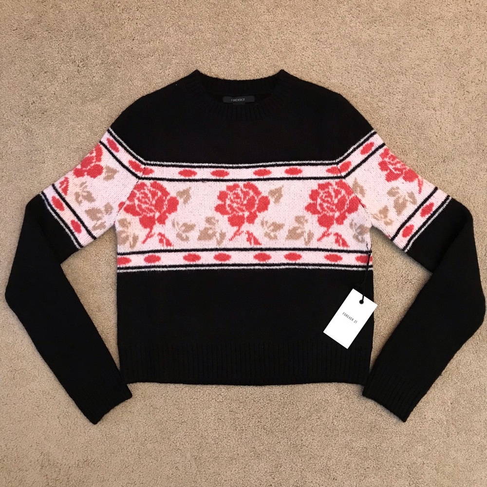 Forever 21 Black Crewneck Floral Sweater Cropped NEW Size Small Pink Roses Gift